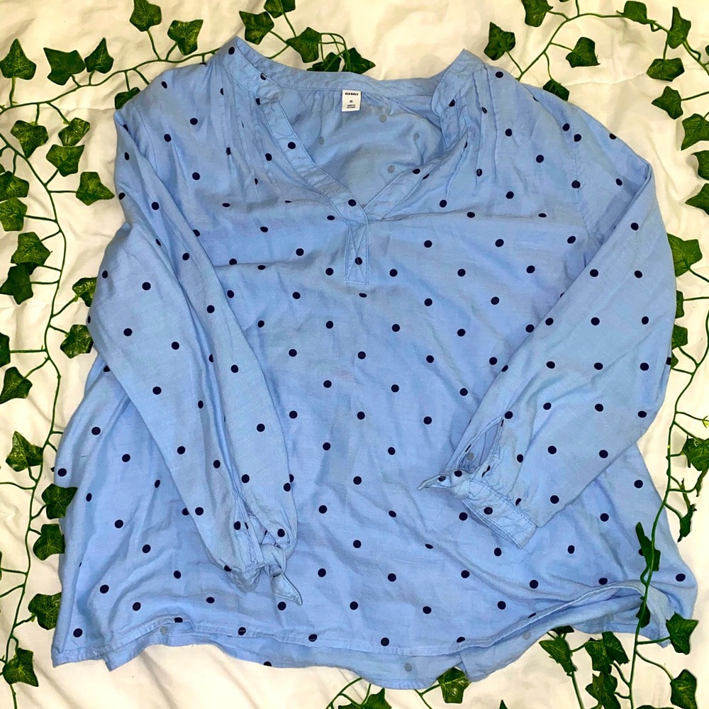 women’s blouse